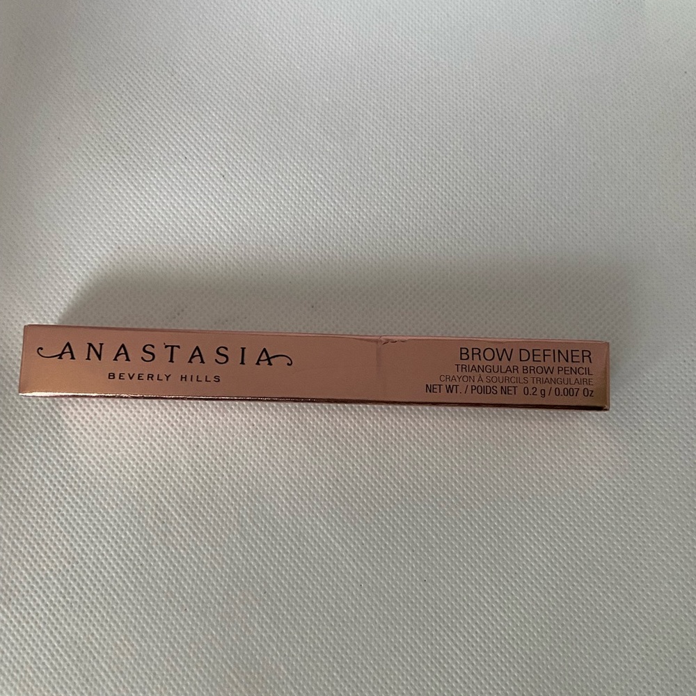ANASTASIA BEVERLY HILLS BROW DEFINER